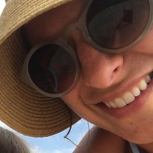 Meet your Posher, Ariadne